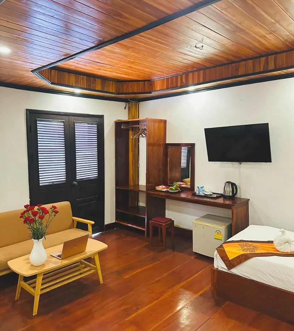 Luang Prabang Oudomlith Villa & Travel Laos