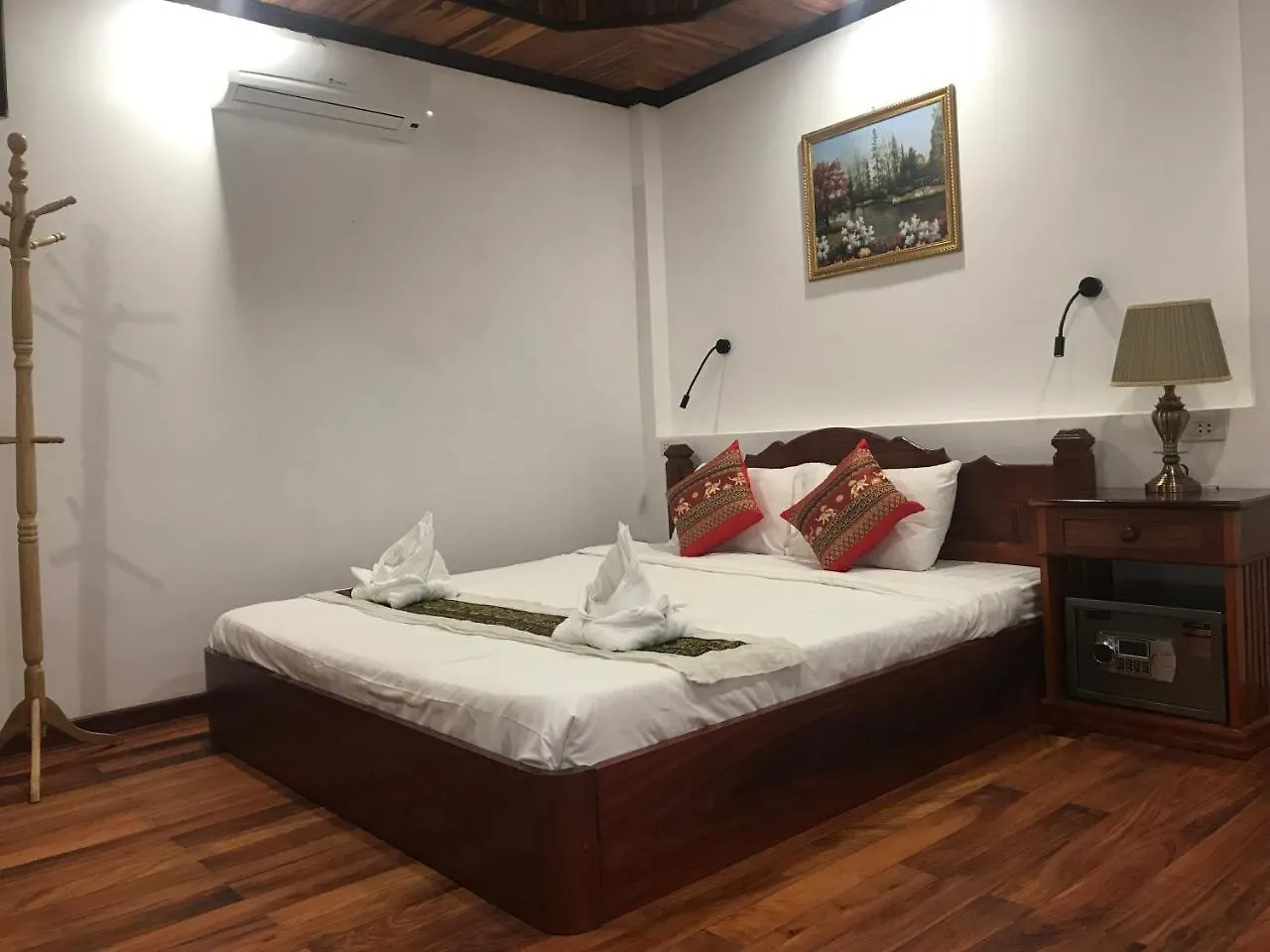 *** Guest house Luang Prabang Oudomlith Villa & Travel Laos
